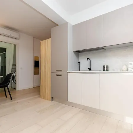 Vivimi - Mantegna, Comfort Tra Parco Sempione, Arco Della Pace E Metropolitana Gerusalemme