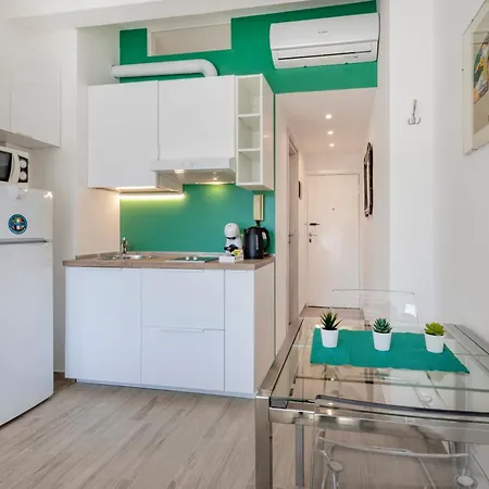 Bocconi 4 - Smeraldo