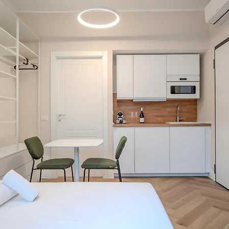 Penzion Italianflat - Le Vie Dei Navigli 3*