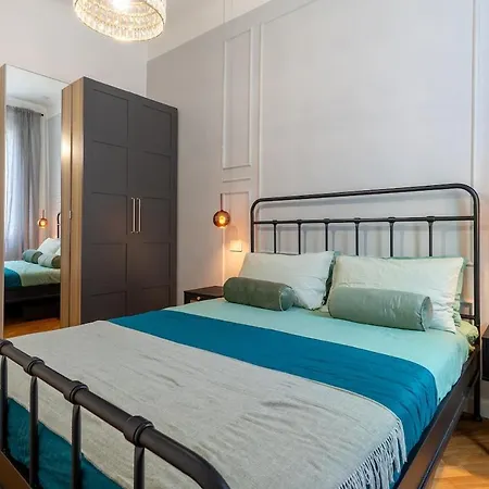 House Of David Modern Milano