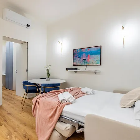 Castaldi 26 Bilocale Elegante Porta Venezia - Vesta Апартаменты *