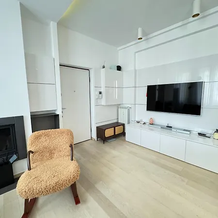 Sant'agostino Large & Elegant Apartment, アパート *