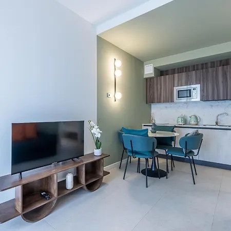 Apartament Navigli Charme Urbano Tra Design E Quiete Mediolan