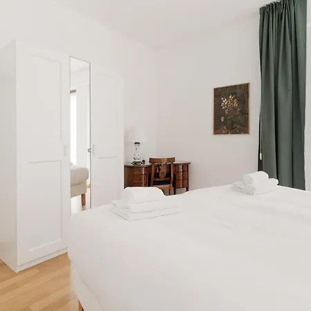 Guesthost - M4 California Bright * מילאנו