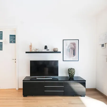 Easylife - - Vigevano 13 P1 - Porta Genova Appartement *