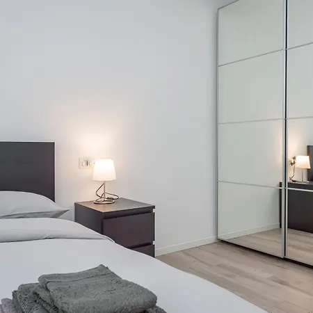 Apartment Minimal Chic - 7sundays