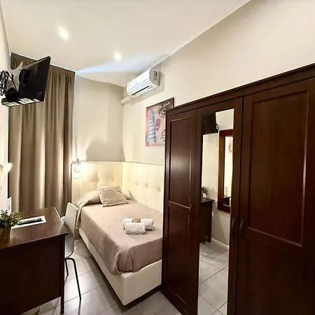 Carlo Goldoni فندق 2*