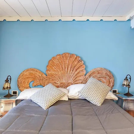 Апартаменты Wonderful Penthouse In The Heart Of