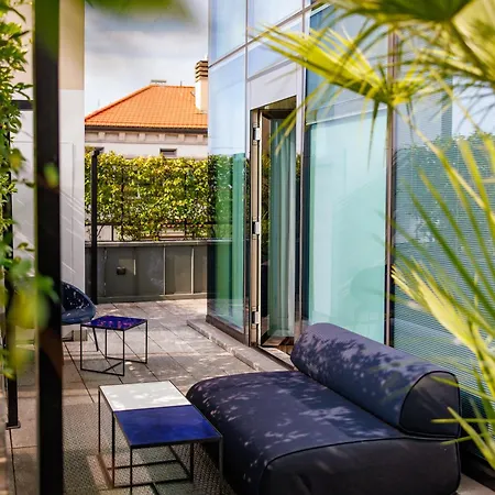 Casa Baglioni - The Leading Of The World