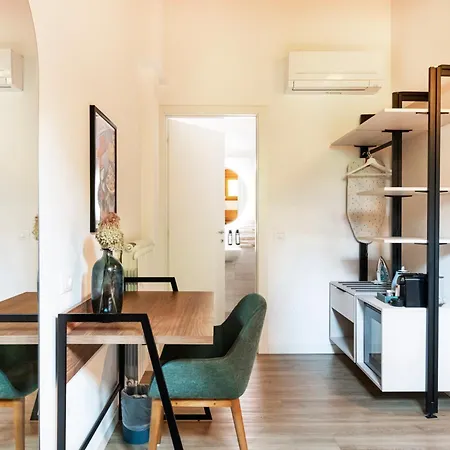 Relstay - Amendola 4*