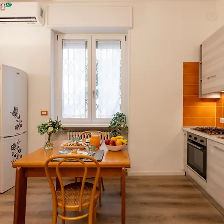 Tito Livio, 35 - Autentica *