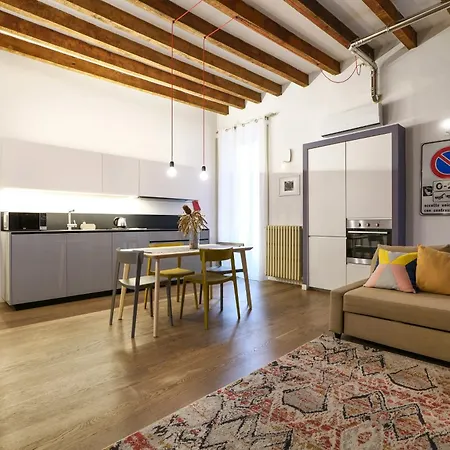 Primopiano - Muratori Apartmán *