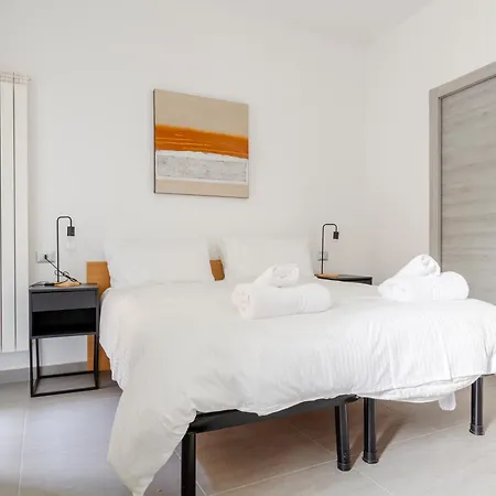 Casa Karas Апартаменты