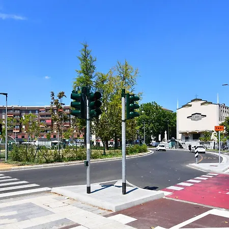 شقة Duomo 10 Minuti- Metro Sotto Casa - Attico Con