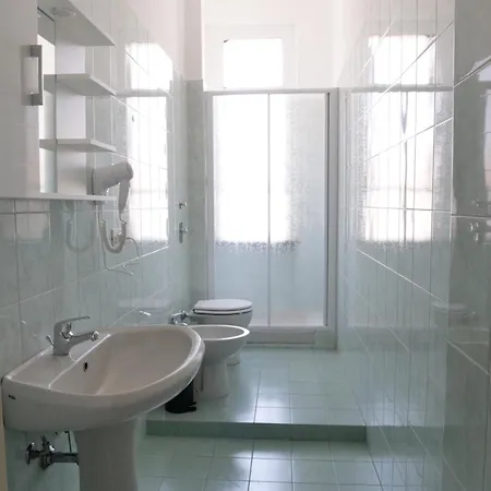 Appartamento House - 5 Minuti Dalla Metropolitana