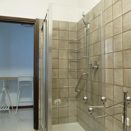 Residenza Il Conte - Pochi Passi Dalla Metropolitana Apartman *