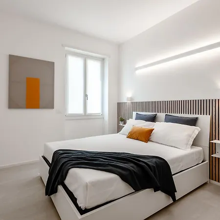 Stayeasy Big Panoramic - Station Apartment Milan