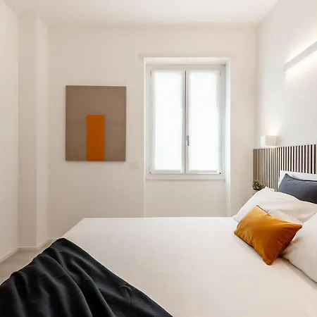 Apartment Stayeasy Big Panoramic - Station Milan