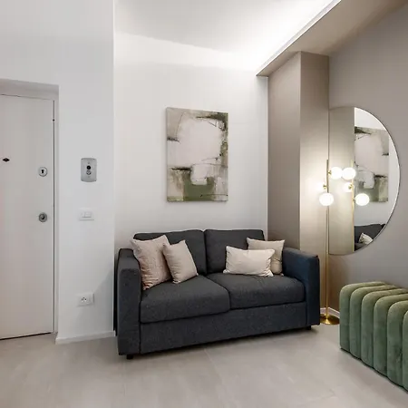 Stayeasy Big Panoramic - Station Apartment Milan
