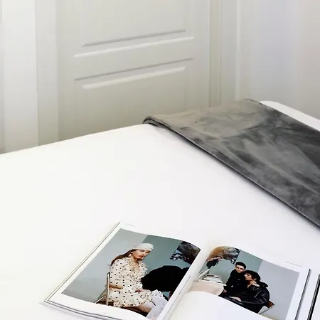 Διαμέρισμα Comecasa Sforza Chic -10 Min Walk From Duomo Μιλάνο