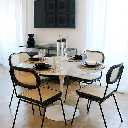 Comecasa Sforza Chic -10 Min Walk From Duomo *