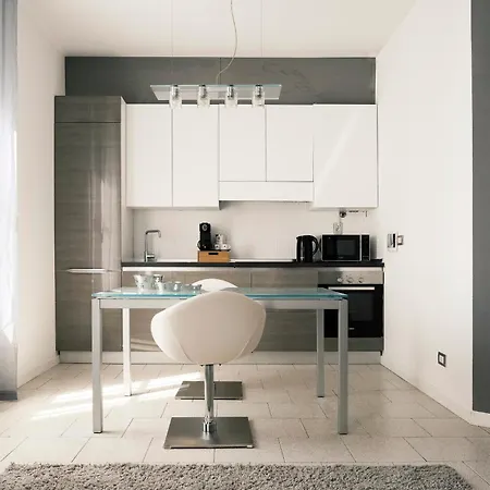 Comecasa 2 Bedrooms דירה מילאנו