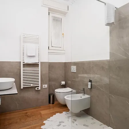 Modern Life 3 Near Fiera - 800m From Domodossola M5 Apartament