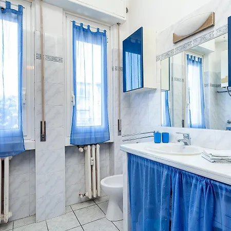 Erasmus בית הארחה