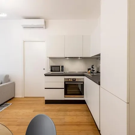 Schiaparelli4 - Station - B Apartment *