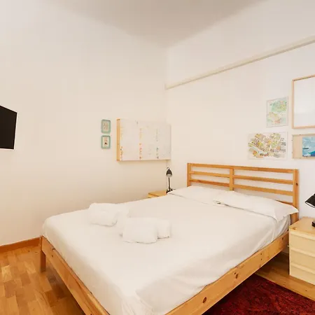 Design E Comfort Tra I Navigli E Il Duomo - Ticinese Lägenhet