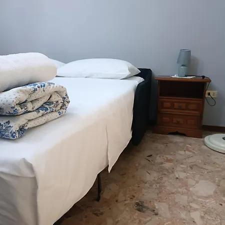 Lz Smartstays Guest house *