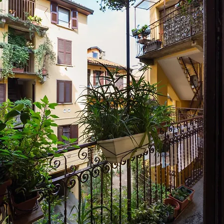 Lägenhet Design E Comfort Tra I Navigli E Il Duomo - Ticinese *