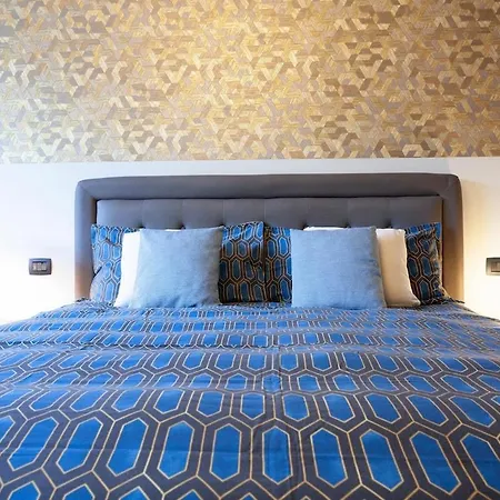 شقة Citylife Mico Modern With Private Garden *