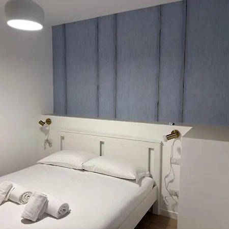 Appartamento Enigmatic House With Private Garden