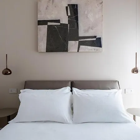 Donatello Golden House * Milano