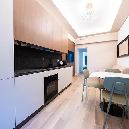 Apartment Donatello Golden House *