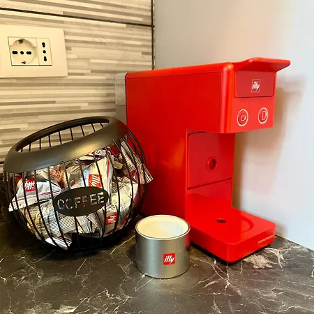 Lr Deluxe - Sismondi 44 * Milán