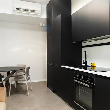 Youhosty - Zanella Bis Apartamento Milão