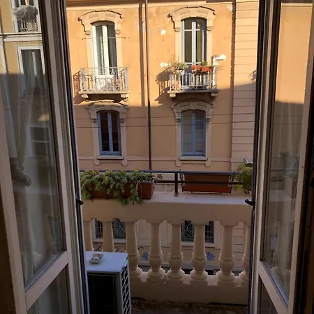 Daire Cozy In Heart Of Isola *