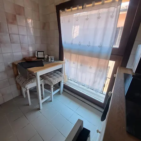 Lägenhetshotell Monolocale Deluxe Aurora Abbadesse M3-m5 Zara 3*