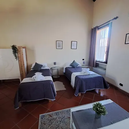 アパートホテル Monolocale Deluxe Aurora