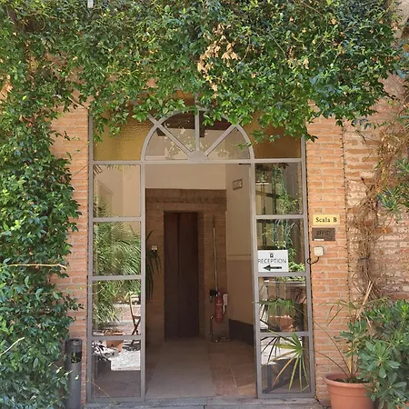 Lägenhetshotell Monolocale Deluxe Aurora