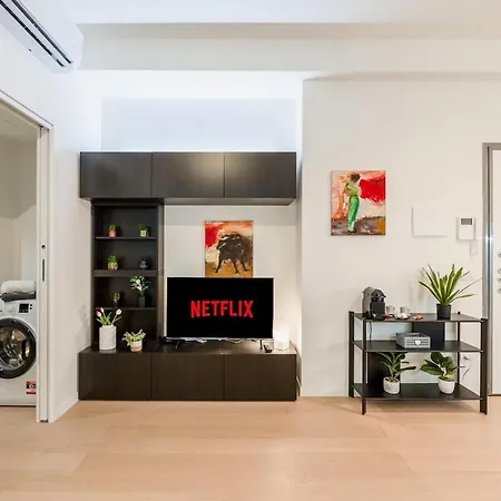 Essence Design * Milano