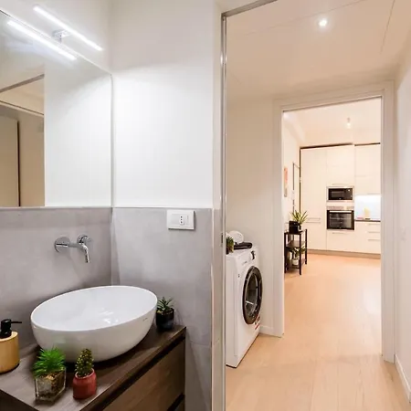 Essence Design Apartman Milánó