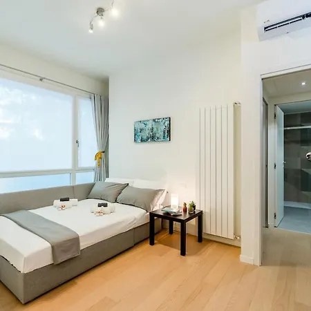 Essence Design Apartman Milánó