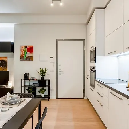 Essence Design Apartman *