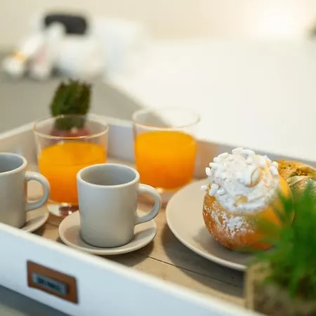 Essence Design Apartman Milánó