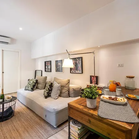 Roncaglia, 27 - Comfort & Character Apartamento *