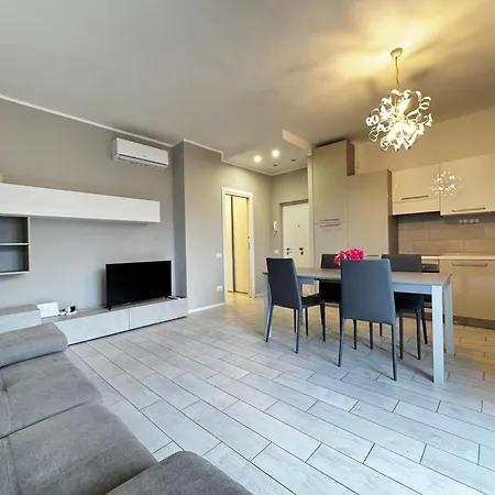 Kibilu - Via Degli Astri Lägenhet Milano