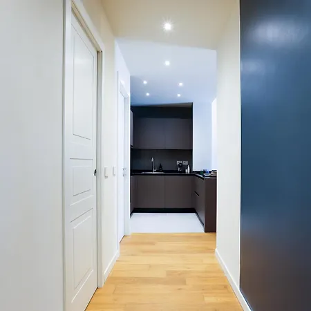 Milanlife - Dtown Elegance